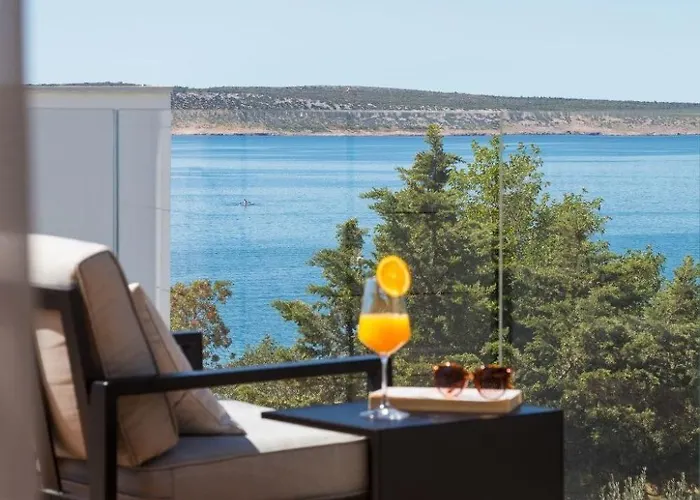 Opera By Interhome *