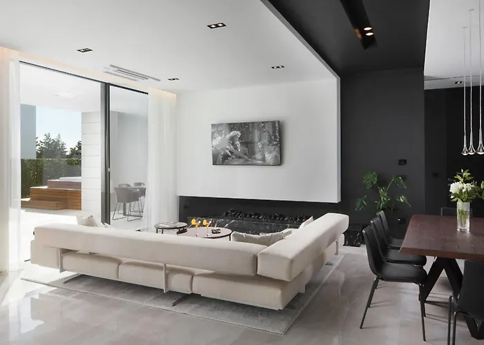 Opera By Interhome Semesterbostad *